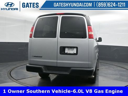Used 2017 Chevrolet Express 2500 LS image 2