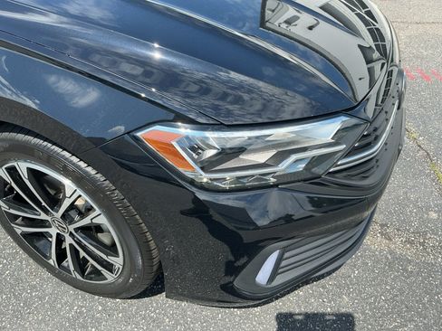 Certified 2024 Volkswagen Jetta Sport FWD image 28