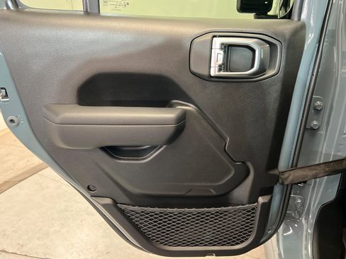 New 2026 Jeep Wrangler Unlimited Rubicon image 18