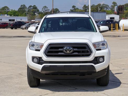 Used 2023 Toyota Tacoma SR5 image 2