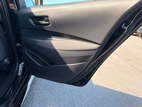 Used 2025 Toyota Corolla LE w/ Convenience Package FWD image 15