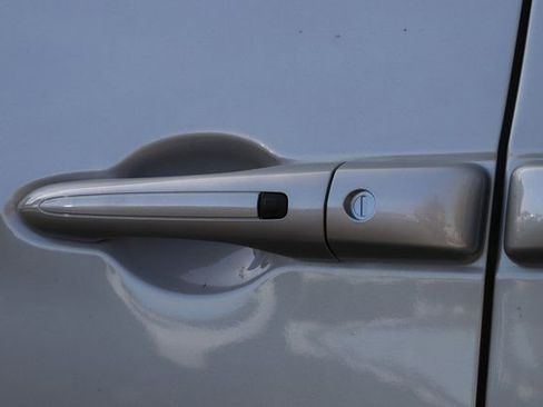 New 2026 Chrysler Pacifica Limited w/ S Appearance Package image 9