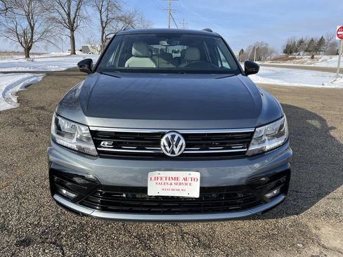 Used 2021 Volkswagen Tiguan SE R-Line w/ 3rd Row Seat Package image 8