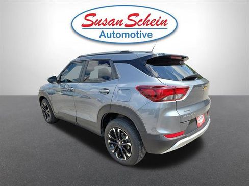 Used 2021 Chevrolet TrailBlazer LT FWD image 25