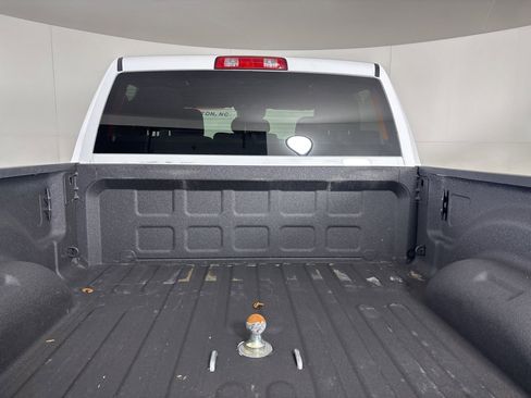 Used 2025 RAM 2500 Big Horn AWD/4WD image 22