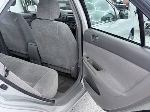 Used 2002 Toyota Camry LE image 22