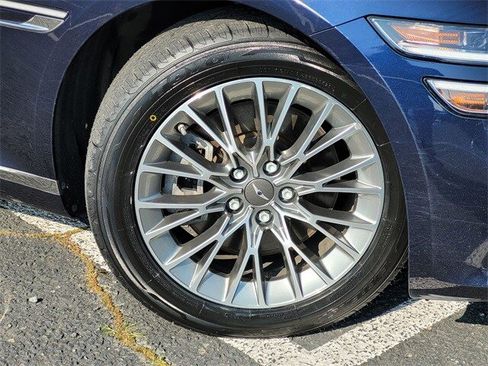 Used 2023 Genesis G80 2.5T image 9