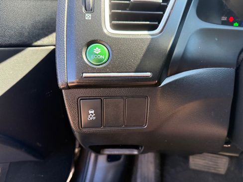 Used 2015 Honda Civic LX image 16