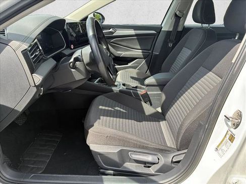 Used 2025 Volkswagen Jetta S FWD image 11