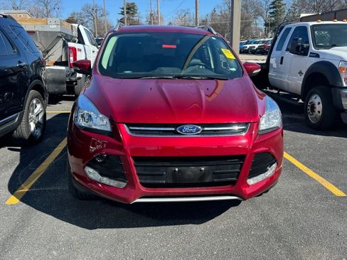 Used 2015 Ford Escape Titanium image 3
