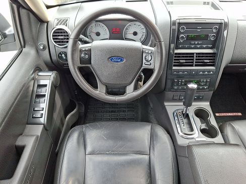Used 2010 Ford Explorer Sport Trac Limited AWD/4WD image 14