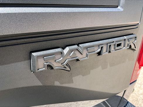 Used 2020 Ford F150 Raptor w/ Equipment Group 802A Luxury AWD/4WD image 10