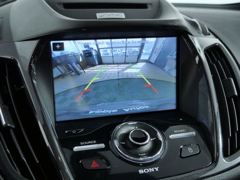 Used 2016 Ford Escape Titanium FWD image 28