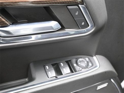 Used 2024 Chevrolet Silverado 1500 RST w/ Convenience Package II image 11