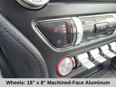 Used 2022 Ford Mustang Premium image 9