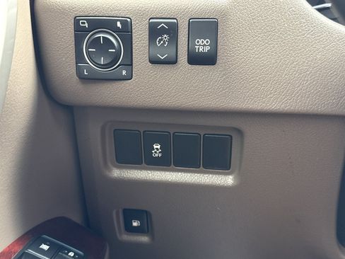 Used 2012 Lexus GX 460 w/ Comfort Plus Pkg AWD/4WD image 23