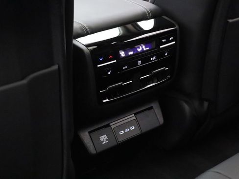 Certified 2026 Acura MDX SH-AWD w/ Advance Package image 11
