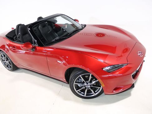 Used 2016 MAZDA MX-5 Miata Grand Touring RWD image 85
