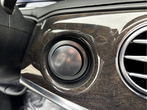 Used 2016 Mercedes-Benz S 63 AMG 4MATIC Sedan image 30