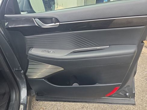 Used 2024 Hyundai Palisade Calligraphy image 30