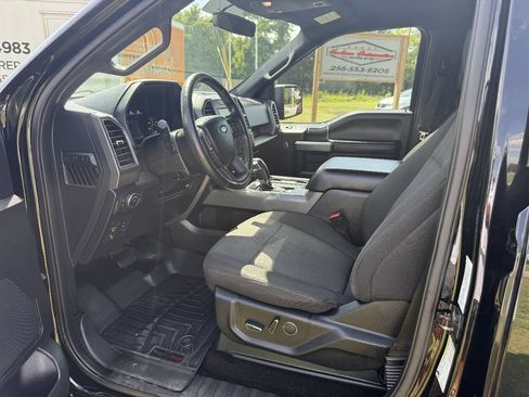 Used 2018 Ford F150 XLT w/ Equipment Group 302A Luxury AWD/4WD image 13