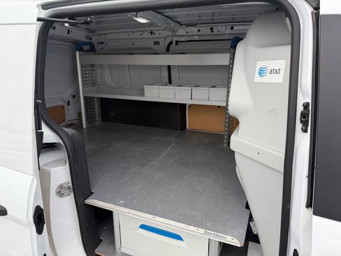 Used 2016 Ford Transit Connect XL image 13
