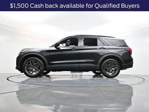 New 2025 Ford Explorer ST-Line w/ ST-Line Street Pack image 29