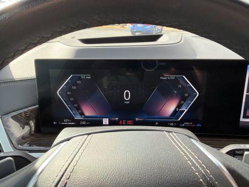 Used 2025 BMW X5 xDrive40i w/ Premium Package image 34