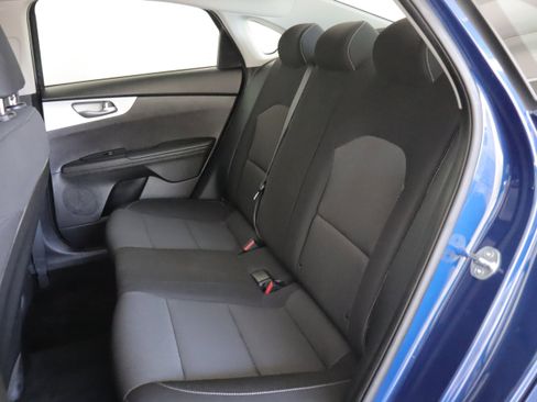 Used 2023 Kia Forte LXS image 7