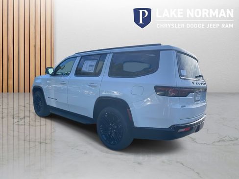 New 2025 Jeep Wagoneer Series II w/ Premium Group I image 7