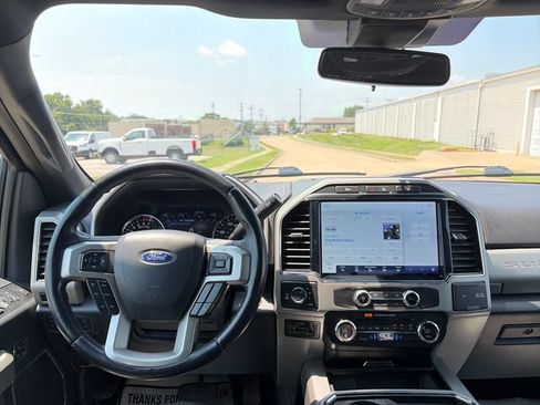 Used 2022 Ford F350 Lariat w/ Tremor Off-Road Package AWD/4WD image 24