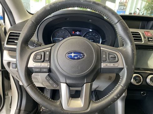 Used 2017 Subaru Forester 2.5i Limited AWD/4WD image 17
