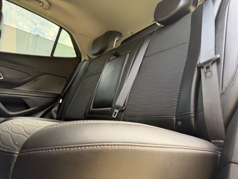 Used 2015 Buick Encore FWD image 9