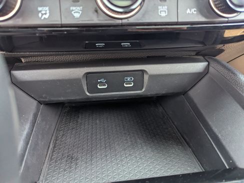 Used 2024 Honda Accord Sport image 28