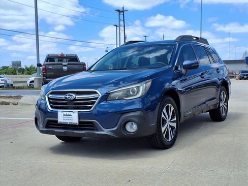 Used 2019 Subaru Outback 2.5i Limited AWD/4WD image 4