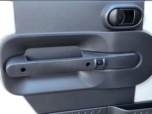 Used 2010 Jeep Wrangler Unlimited Sport image 23