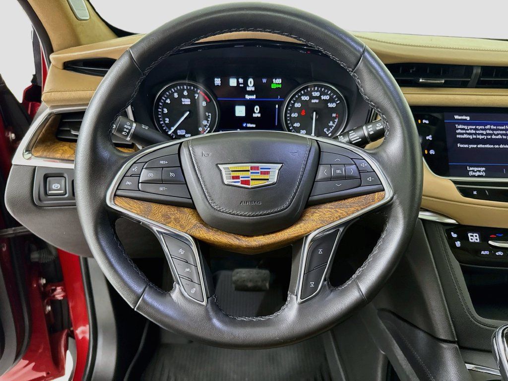 Used 2021 Cadillac XT5 Premium Luxury w/ Platinum Package AWD/4WD image 13