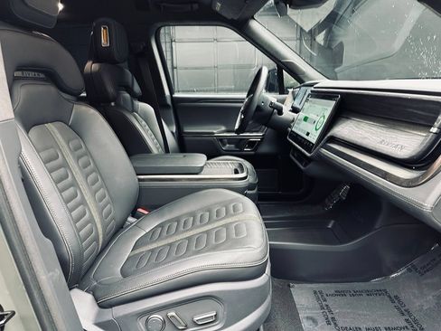 Used 2022 Rivian R1T Launch Edition AWD/4WD image 19