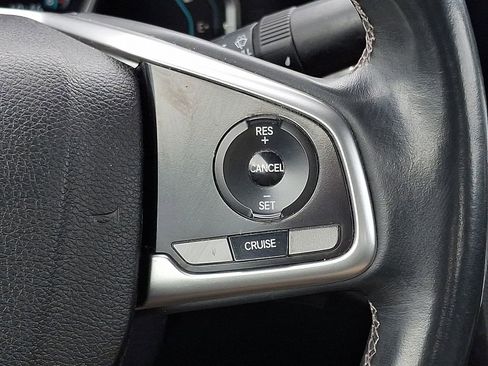 Used 2017 Honda Civic EX-L image 24