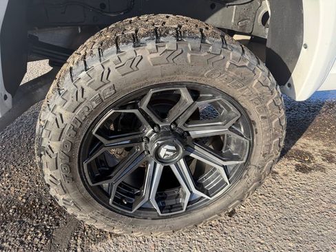 Used 2020 RAM 3500 Laramie image 21