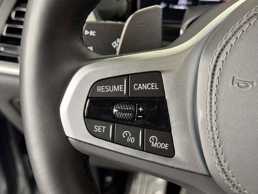 Used 2026 BMW X5 xDrive40i w/ M Sport Package AWD/4WD image 21
