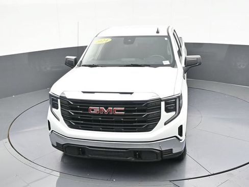 Used 2024 GMC Sierra 1500 Pro w/ Pro Value Package AWD/4WD image 42