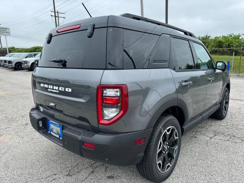 New 2025 Ford Bronco Sport Outer Banks w/ Outer Banks Tech Package+ image 3