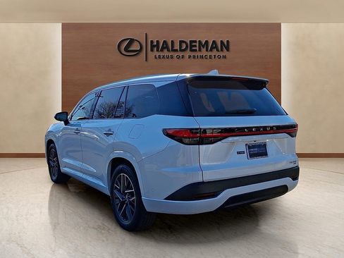 Certified 2025 Lexus TX 350 AWD w/ Technology Package image 4