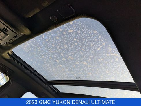Used 2023 GMC Yukon Denali Ultimate AWD/4WD image 31
