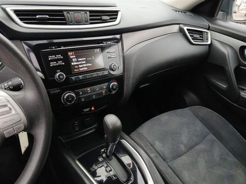 Used 2016 Nissan Rogue S image 15