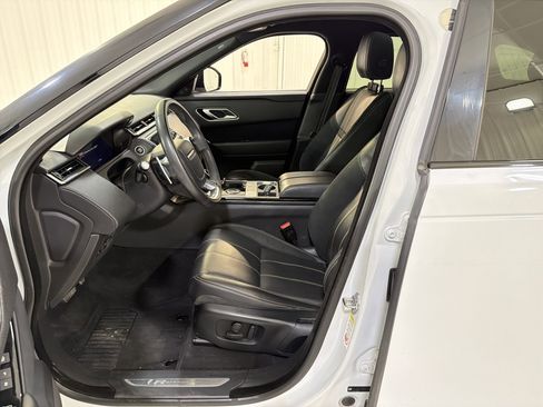 Used 2020 Land Rover Range Rover Velar R-Dynamic S image 11