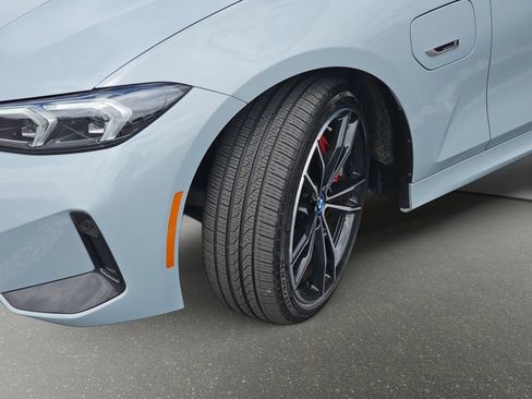 Used 2023 BMW 330e xDrive w/ M Sport Package AWD/4WD image 35