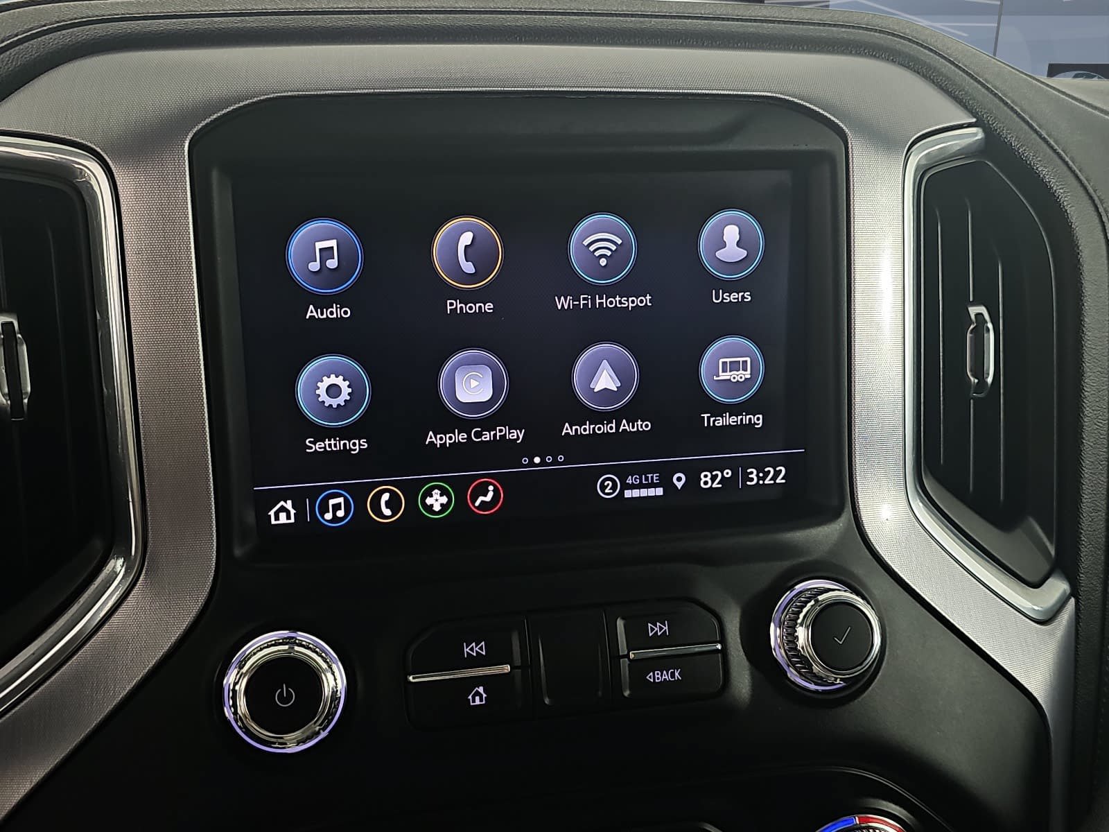 Used 2021 GMC Sierra 1500 SLT w/ SLT Premium Package AWD/4WD image 13