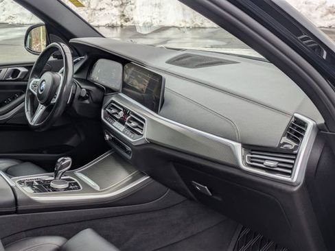 Used 2021 BMW X5 xDrive40i w/ M Sport Package image 38